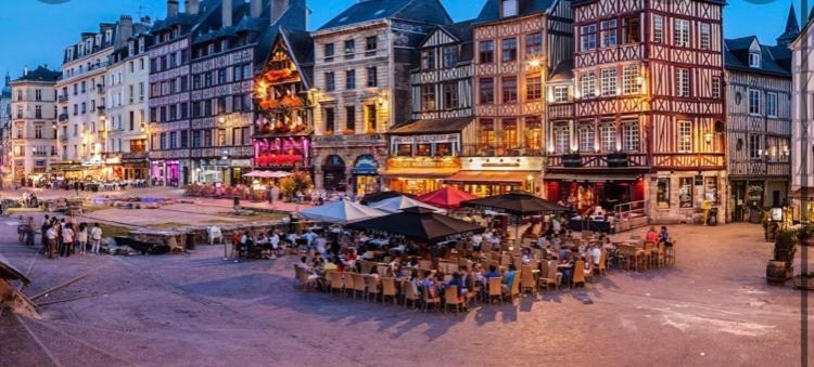 La Roseraie Lejlighed Rouen Eksteriør billede